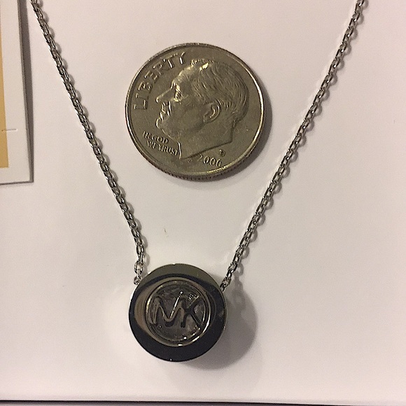 MICHAEL KORS BRILLIANCE LOGO PENDANT NECKLACE NWT - Picture 3 of 10